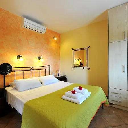 Apartment Casa Bianca Orange *